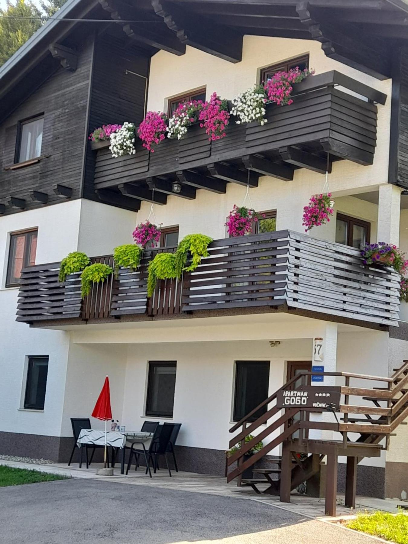 Gogo Apartment เดลนิคเซ ภายนอก รูปภาพ